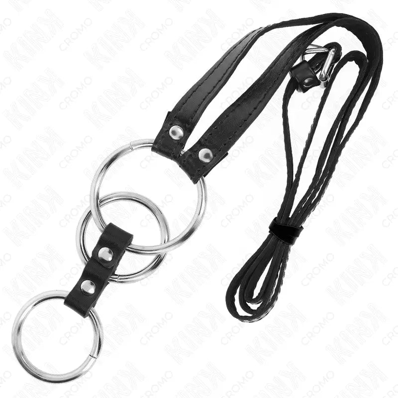 KINK - ANEL DE PÊNIS TRIPLO DE METAL 3,8 CM A 5 CM COM CINTO DE COURO 112 CM - Sexshoptuga 