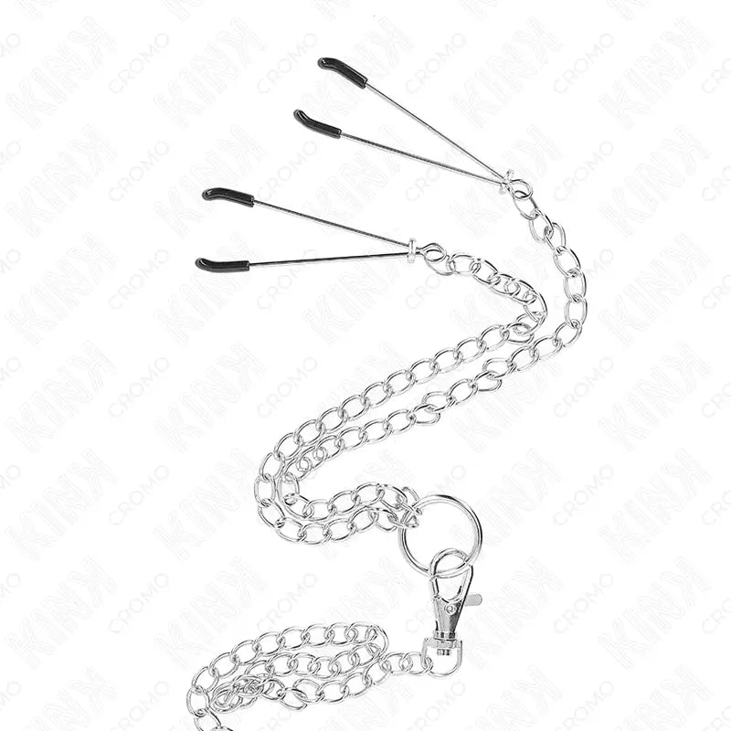 KINK - ANEL DE PÊNIS TRIPLO DE METAL CROMADO DE 3,8 CM A 5 CM COM CORRENTE DE METAL DE 26 CM E GRAMPOS DE MAMILOS MODELO 2 - Sexshoptuga 