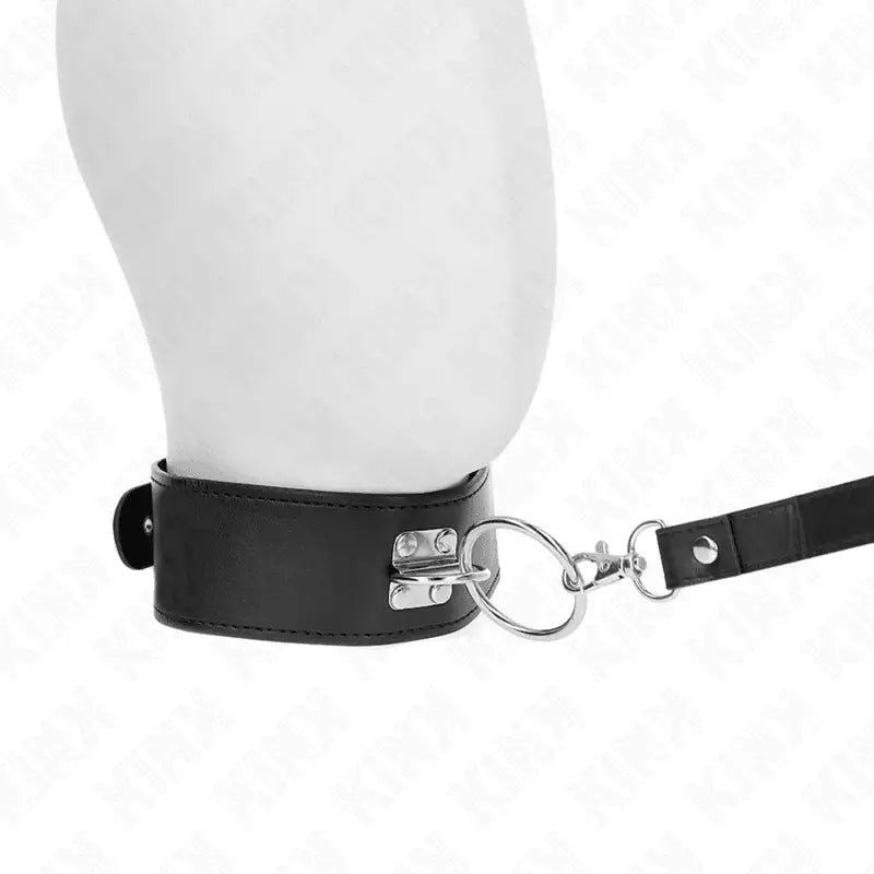 KINK - COLAR ESTUDDED 116 CM COM ALÇA DE COURO 50 X 5 CM - Sexshoptuga 