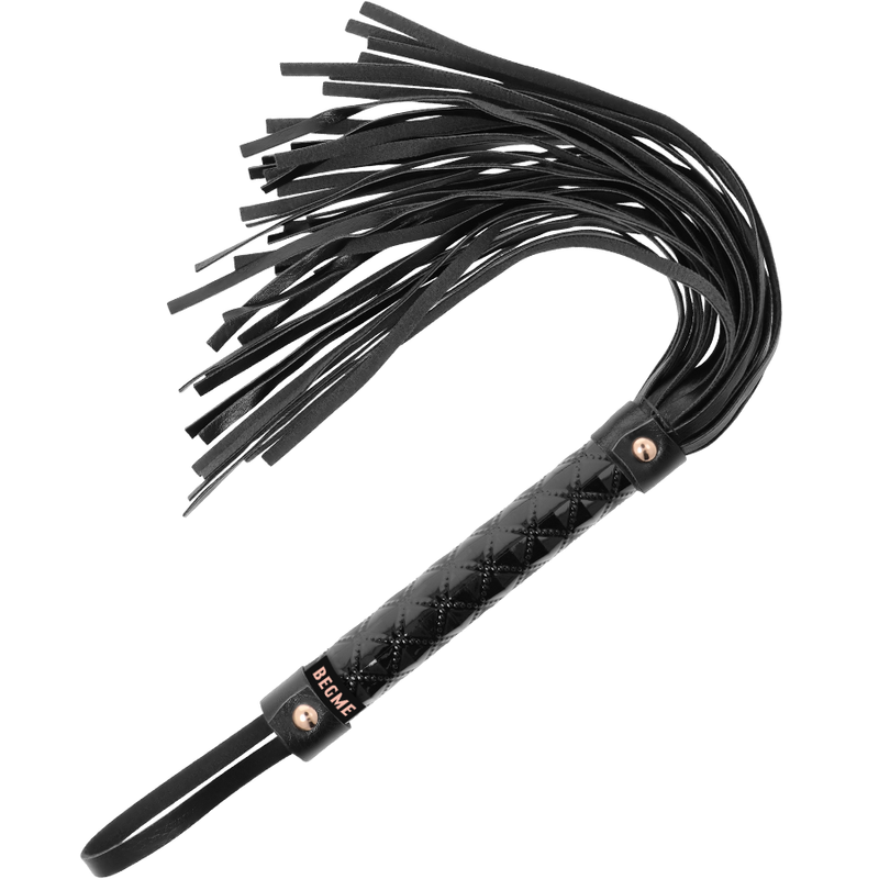 BEGME - BLACK EDITION FLOGGER DE COURO VEGANO - Sexshoptuga  Sexshoptuga 