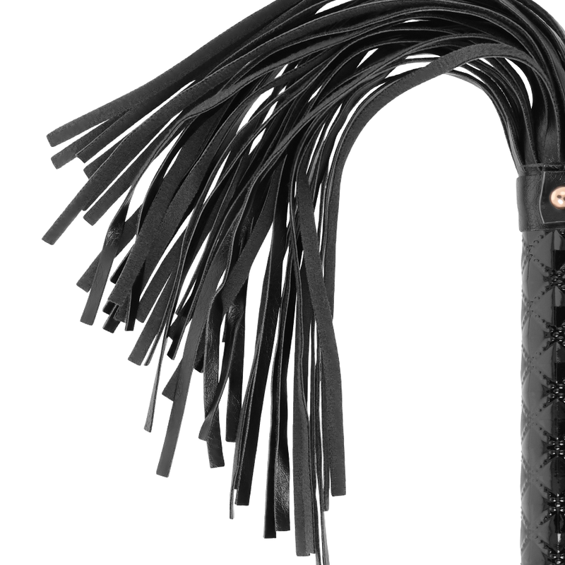 BEGME - BLACK EDITION FLOGGER DE COURO VEGANO - Sexshoptuga 