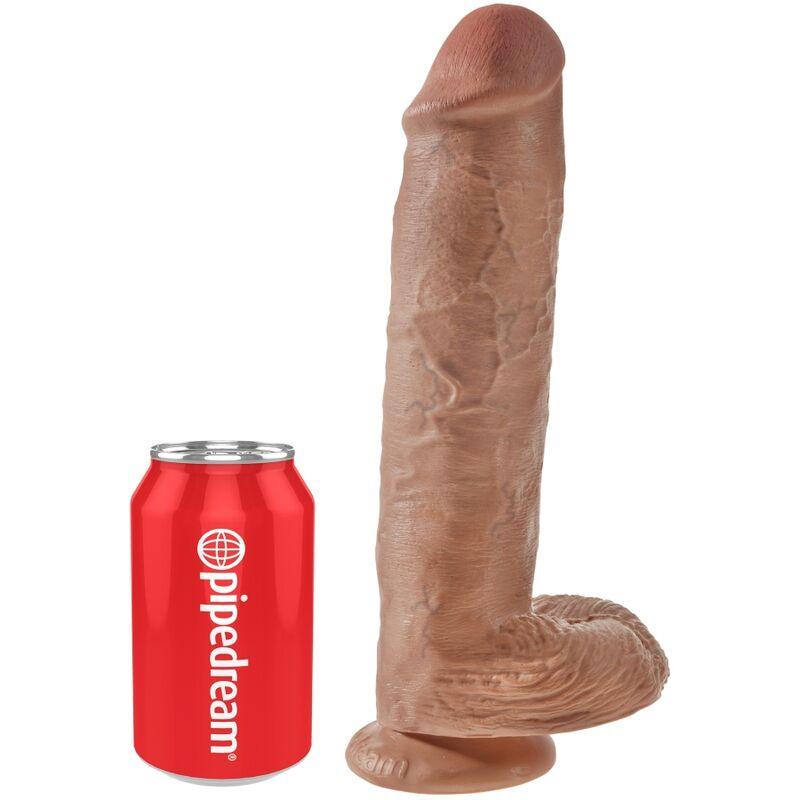 KING COCK - PÊNIS REALÍSTICO COM BOLAS 22.6 CM CARAMELO - Sexshoptuga 