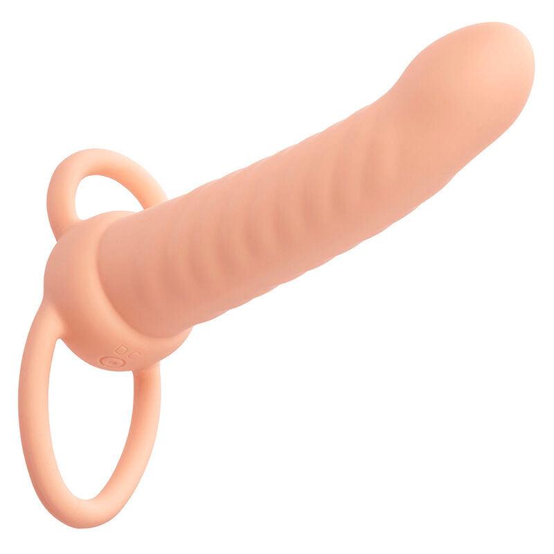 CALEXOTICS - MAXX RIBBED DUAL PENETRATOR 10 VIBRAÇÕES CARNE - Sexshoptuga 