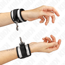 KINK - GREY NEOPRENE WRISTBANDS 23 X 5 CM Sexshoptuga 