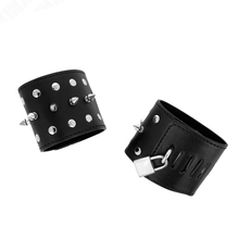 KINK - PUNK WRIST RESTRAINTS WITH DOTS 25 X 6 CM Sexshoptuga 