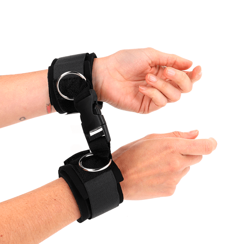 KINK - NEOPRENE HOOK&amp;LOOP FASTENER WRIST RESTRAINTS BLACK ADJUSTABLE 22-34 CM