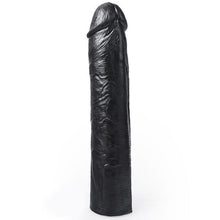 SISTEMA PENDURADO - DILDO REALISTA COR PRETA BENNY 25,5 CM - Sexshoptuga 