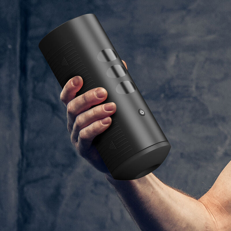 KIIROO - MASTURBADOR TECNOLÓGICO TITAN - Sexshoptuga  Sexshoptuga 