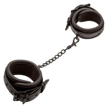 CALEXOTICS - NOCTURNAL PULSEIRAS DE COURO AJUSTÁVEIS PRETAS - Sexshoptuga  Sexshoptuga 